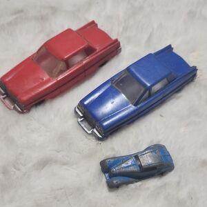 Classic Red and Blue Toy Car Set. VINTAGE.
